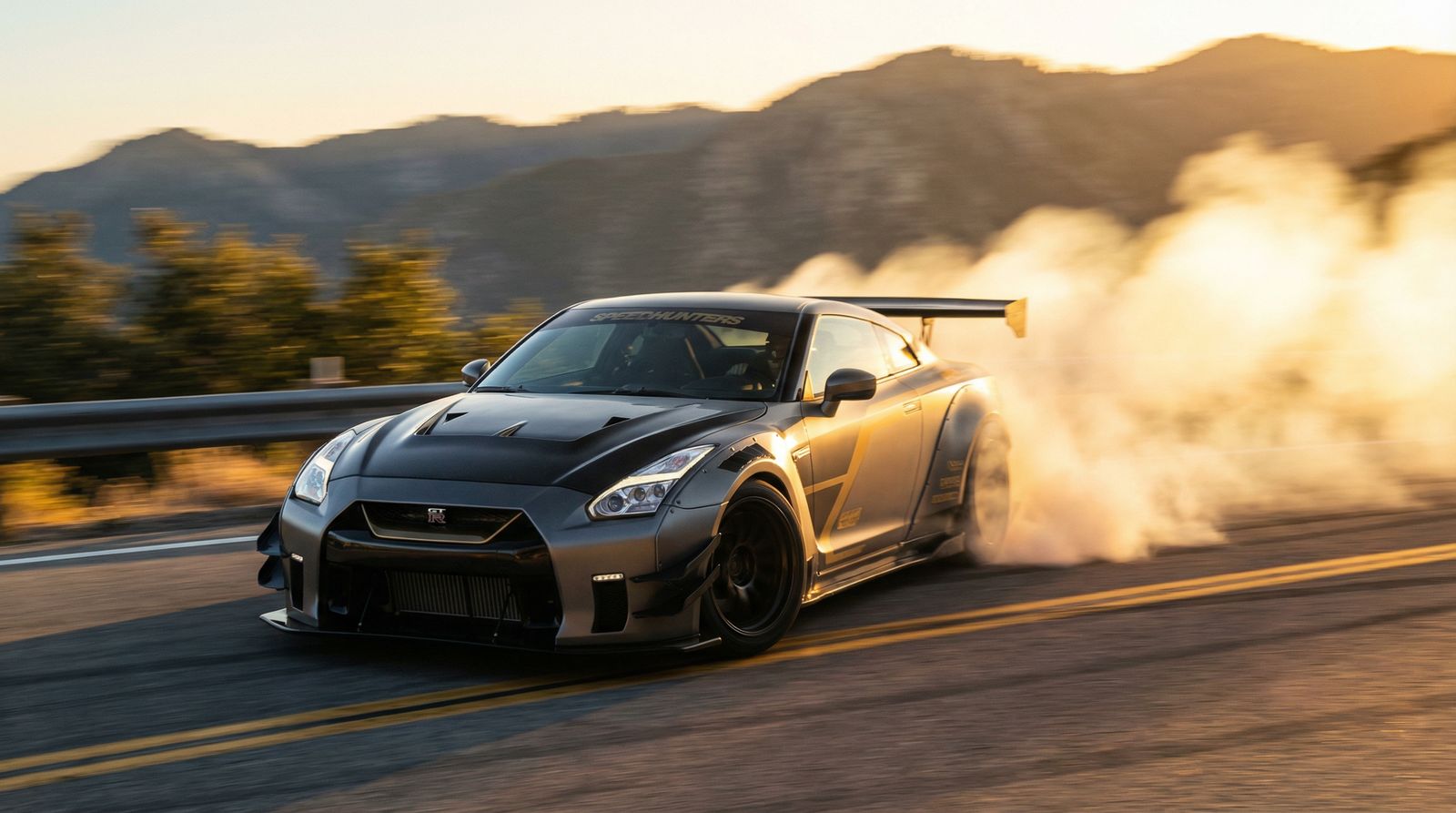 抖阴汽车解说视频